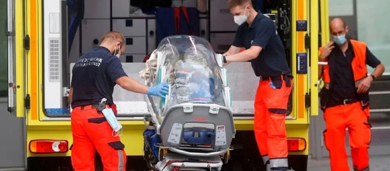 Υπόθεση Ναβάλνι: Η αντίδραση της Μόσχας για τη δηλητηρίαση - Παραμένει σε κώμα